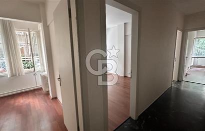 BEBEK'TE SATILIK DAİRE_ 4+1 150m2 1.KAT_ BANYO+WC+KİLER+ASANSÖR