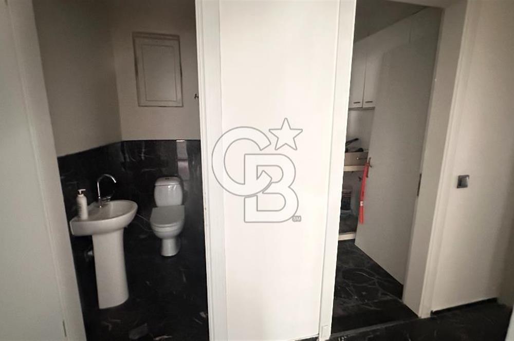 BEBEK'TE SATILIK DAİRE_ 4+1 150m2 1.KAT_ BANYO+WC+KİLER+ASANSÖR