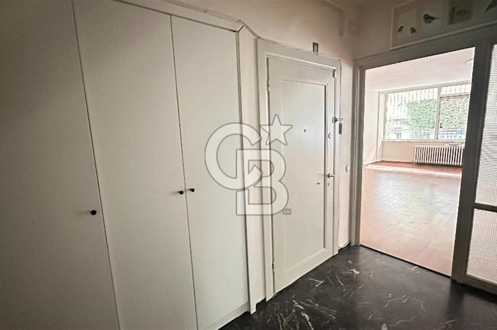 BEBEK'TE SATILIK DAİRE_ 4+1 150m2 1.KAT_ BANYO+WC+KİLER+ASANSÖR