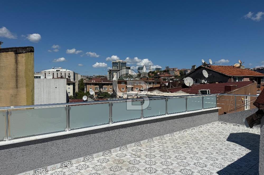 Kasımpaşa Konaklarında 5+1 Vatandaşlığa Uygun Dubleks Daire