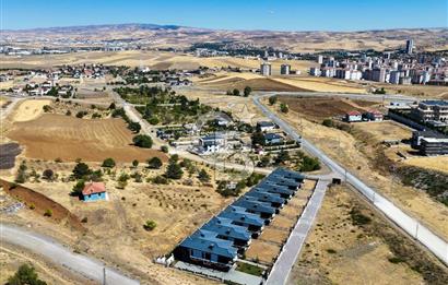 PURSAKLAR SARAY GÜMÜŞOLUK MH. SATILIK 4+1 LÜKS VİLLA