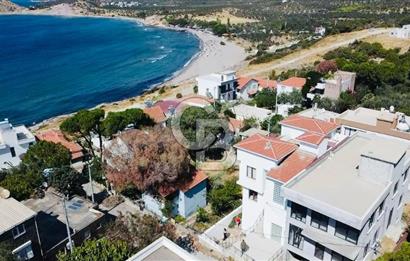 BABAKALE'DE AKLİMAN KOYUNA 50 M. MESAFEDE DENİZ MANZARALI VİLLA