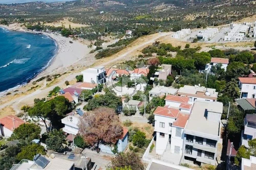 BABAKALE'DE AKLİMAN KOYUNA 50 M. MESAFEDE DENİZ MANZARALI VİLLA