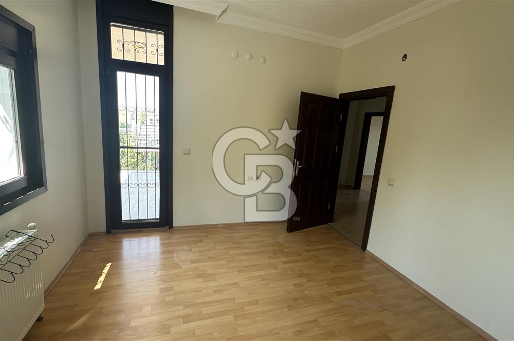 ÇİÇEKKENT SİTESİ ÇAYYOLU2 SATILIK VİLLA
