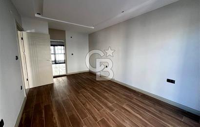 CADDE ÖREN SİTESİN'DE 4+1 SATILIK 