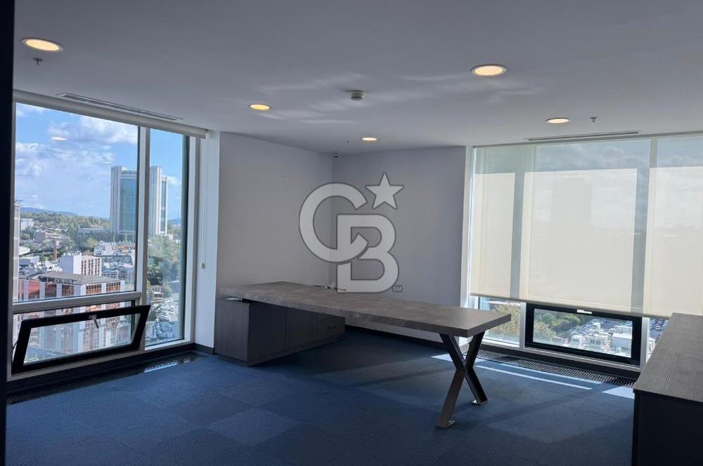 Maslak Sun Plaza 390m2 Dekorasyonlu KDV'li Ofis