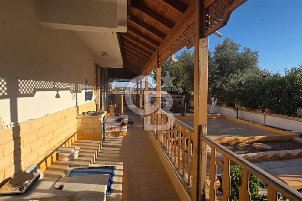 Merkezi Konumda 2 Katlı 2+1 Bahçeli Villa