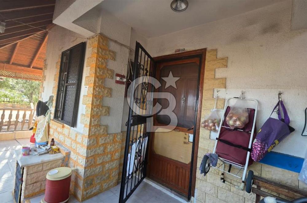 Merkezi Konumda 2 Katlı 2+1 Bahçeli Villa