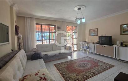 Merkezi Konumda 2 Katlı 2+1 Bahçeli Villa