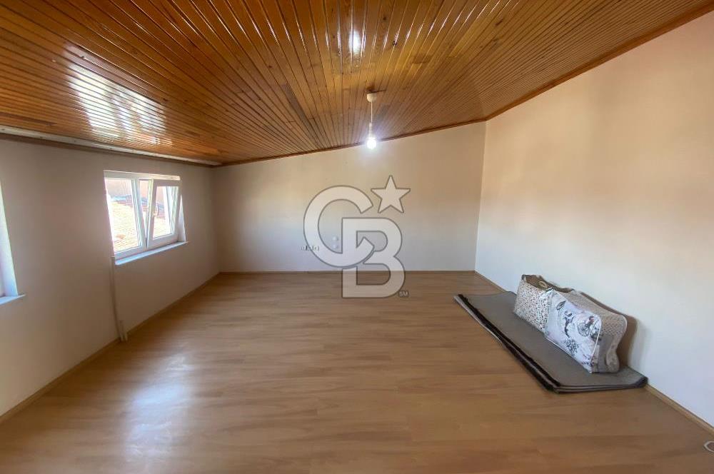 CB KiNG DEN GÜMÜŞÇEŞME MH. TERASLI 2+0 GENİŞ SATILIK DAİRE