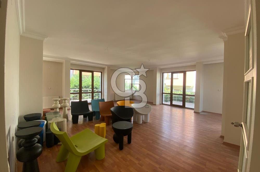 ÇANKAYA ALACAATLI İNCİ SİTESİNDE SATILIK 5+2 LÜKS VİLLA