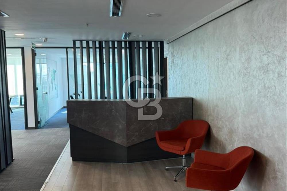 Maslak Sun Plaza 390m2 Dekorasyonlu KDV'li Ofis