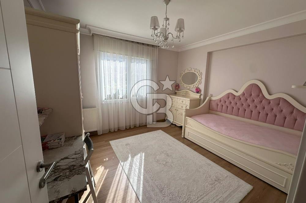 SİTEDE BAHÇE KATI SATILIK 3+1
