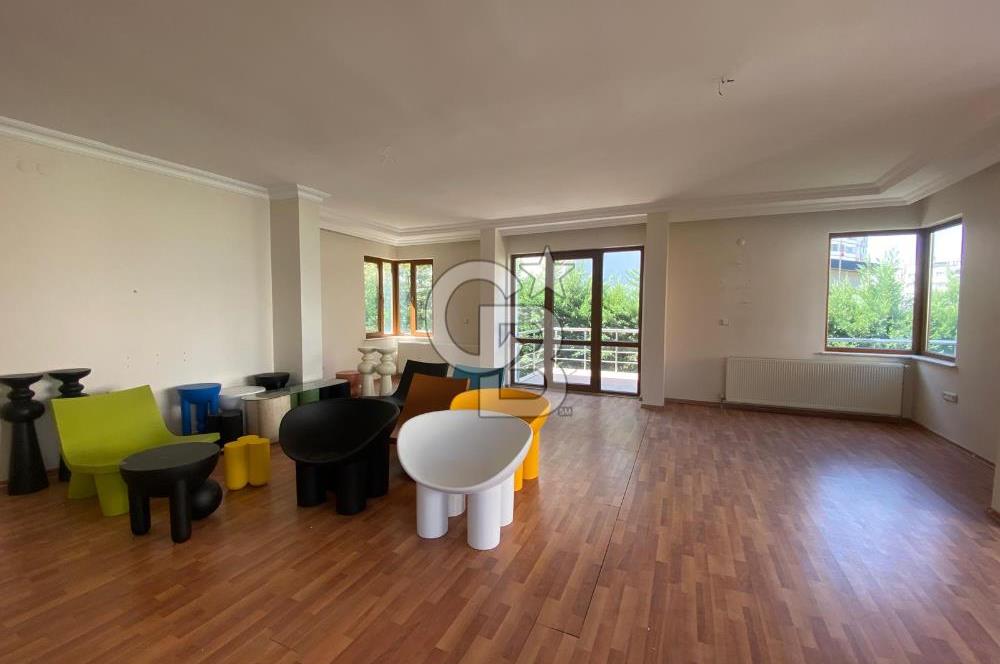 ÇANKAYA ALACAATLI İNCİ SİTESİNDE SATILIK 5+2 LÜKS VİLLA