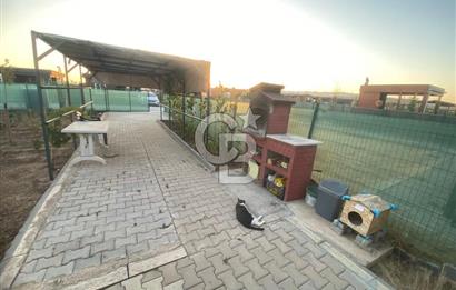 Temelli İlkbahar Sitesi Satılık 1+1 Ev ve 300 m² Hobi Bahçesi