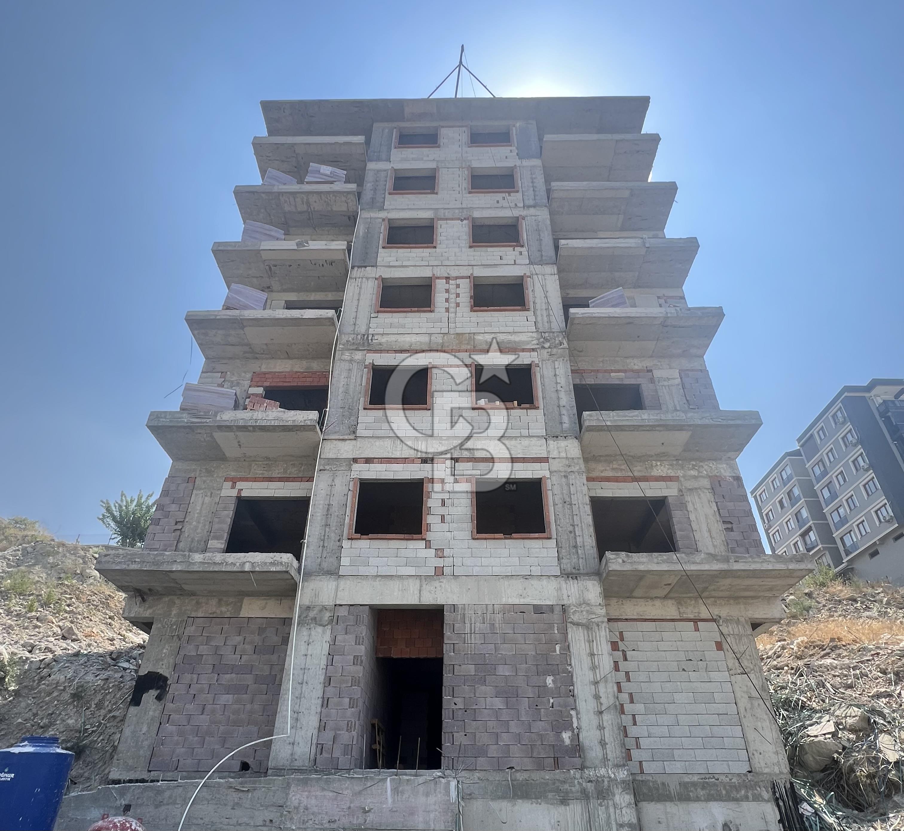 Çiğli Esentepe’de Satılık 2+1 Daire