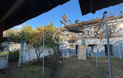 EDREMİT BOSTANCIDA SATILIK ARSA