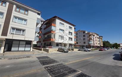 AŞIKPAŞA CADDE ÜZERİNDE 3+1 KOT 1 SATILIK DAİRE