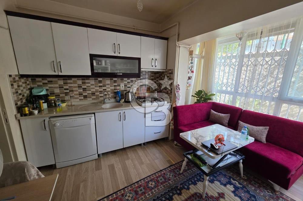 AŞIKPAŞA CADDE ÜZERİNDE 3+1 KOT 1 SATILIK DAİRE