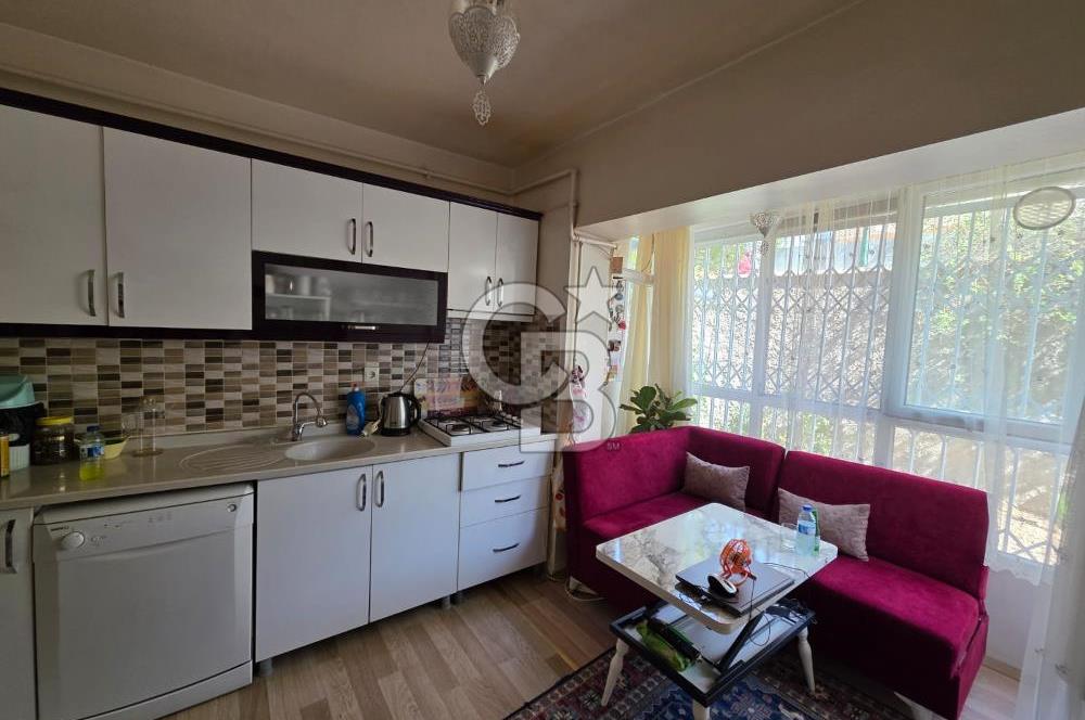 AŞIKPAŞA CADDE ÜZERİNDE 3+1 KOT 1 SATILIK DAİRE