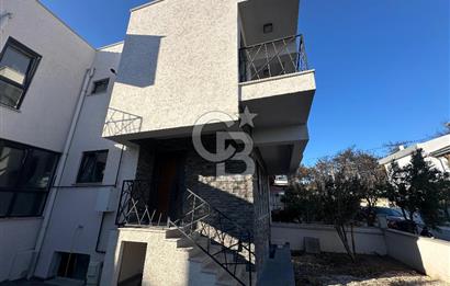 ÇANAKKALE GÜZELYALI DENİZE 400 MT. MESAFEDE SATILIK SIFIR 4+1!