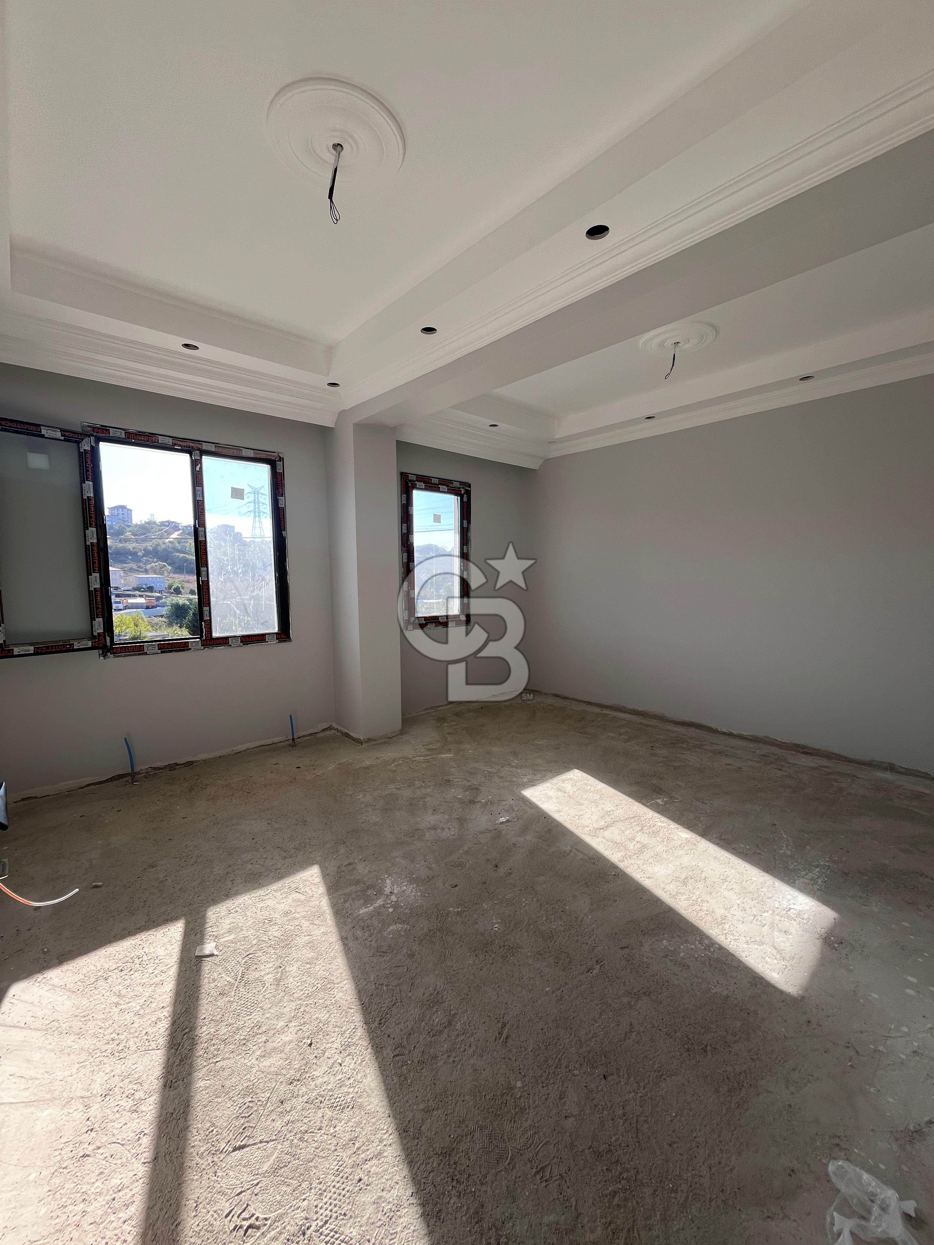 HADIMKÖYDE 2+1 70 M² NET 78 M² BRÜT YÜKSEK GİRİŞ DAİRE