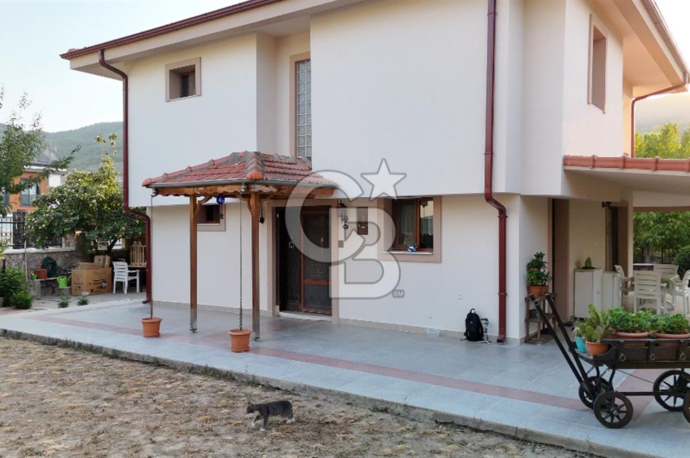 KEMALPAŞA ÖZDEŞKENT VİLLALARINDA SATILIK 3+1 VİLLA 
