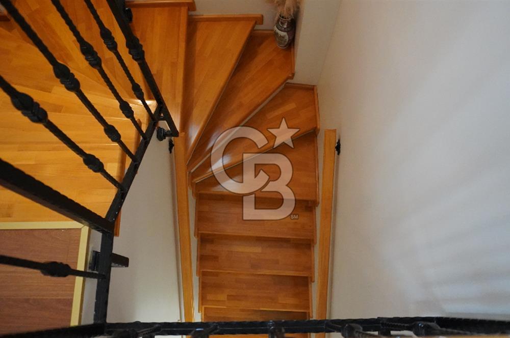 KEMALPAŞA ÖZDEŞKENT VİLLALARINDA SATILIK 3+1 VİLLA 