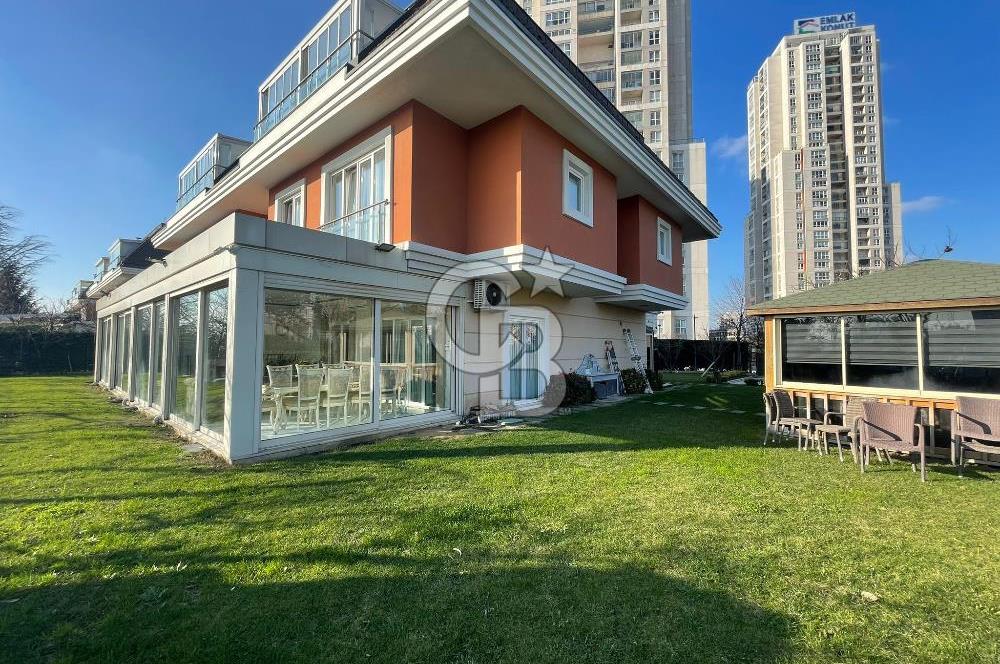 AĞAOĞLU BAŞAKŞEHİR 'DE EŞYALI 5+1 KIŞ BAHÇELİ ASANSÖRLÜ VİLLA