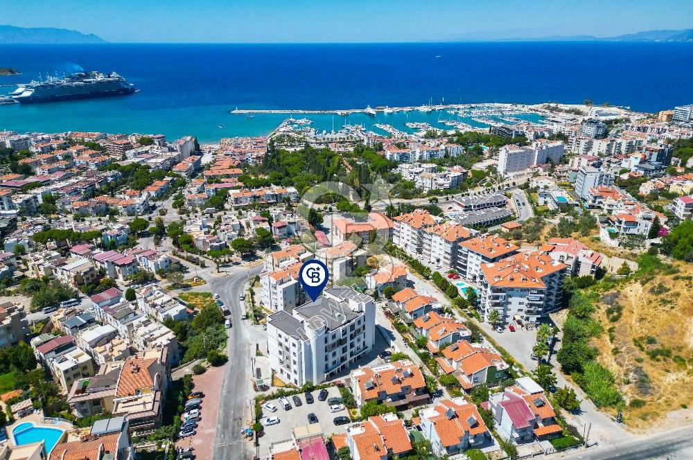 KUSADASINDA MARİNAYA YÜRÜME MESAFESINDE OLAN YENI BINADA 3+1 BAHÇE KATI