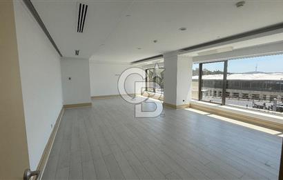 Süzer Plaza'da 1400M2 Dekorasyonlu Kdv'li Ofis Fırsatı