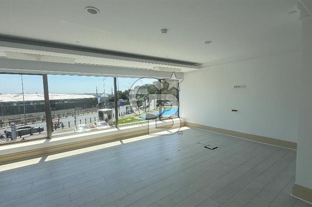 Süzer Plaza'da 1400M2 Dekorasyonlu Kdv'li Ofis Fırsatı