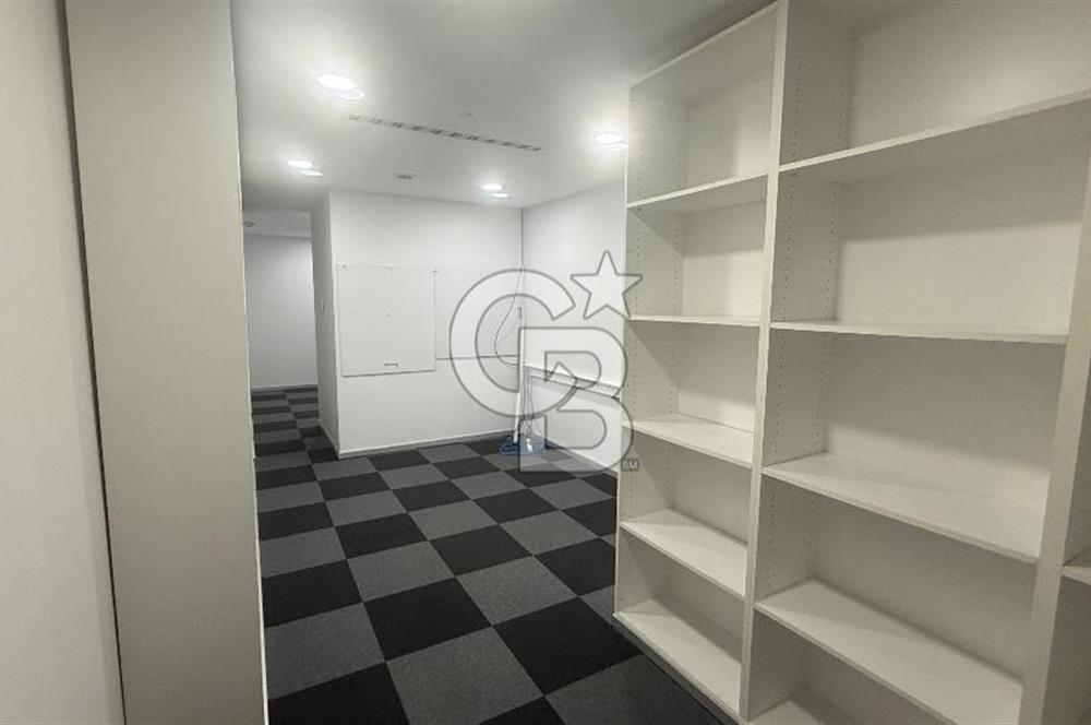 Süzer Plaza'da 1400M2 Dekorasyonlu Kdv'li Ofis Fırsatı
