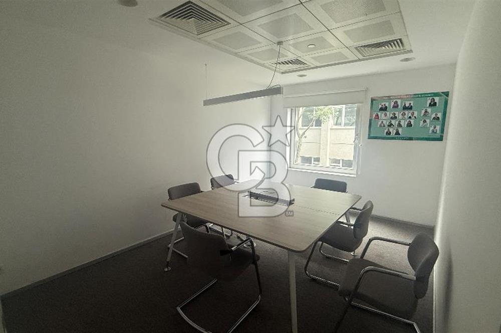 Levent Harmancı Giz Plaza 2000M2 Kurumsala Uygun Dekorasyonlu Ofis