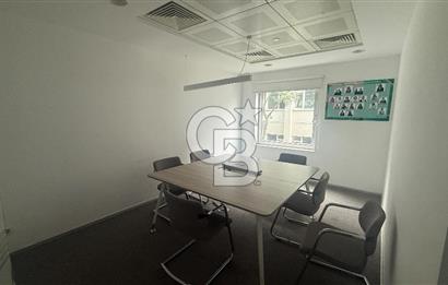 Levent Harmancı Giz Plaza 2000M2 Kurumsala Uygun Dekorasyonlu Ofis