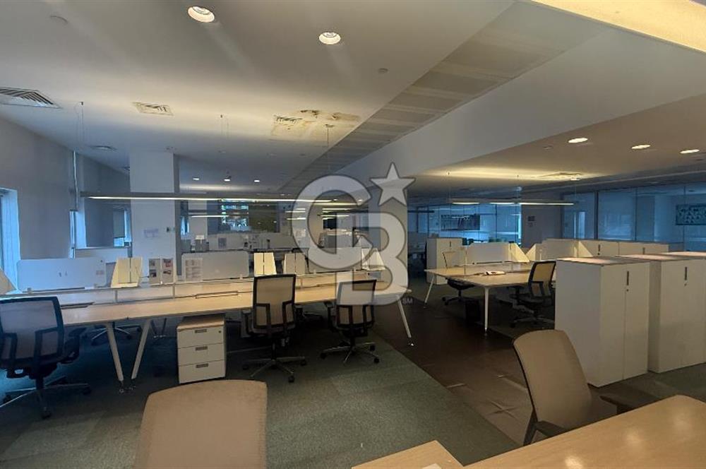Levent Harmancı Giz Plaza 2000M2 Kurumsala Uygun Dekorasyonlu Ofis