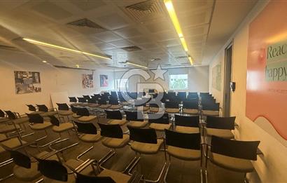 Levent Harmancı Giz Plaza 2000M2 Kurumsala Uygun Dekorasyonlu Ofis