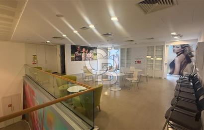 Levent Harmancı Giz Plaza 2000M2 Kurumsala Uygun Dekorasyonlu Ofis