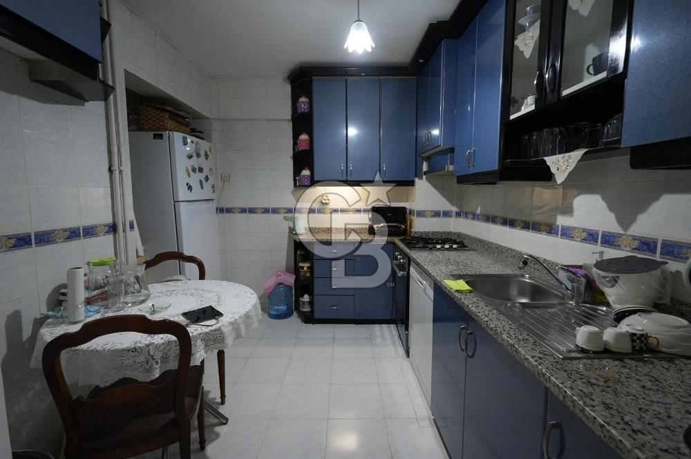 İnönü Caddesinde Satılık 3+1 Daire