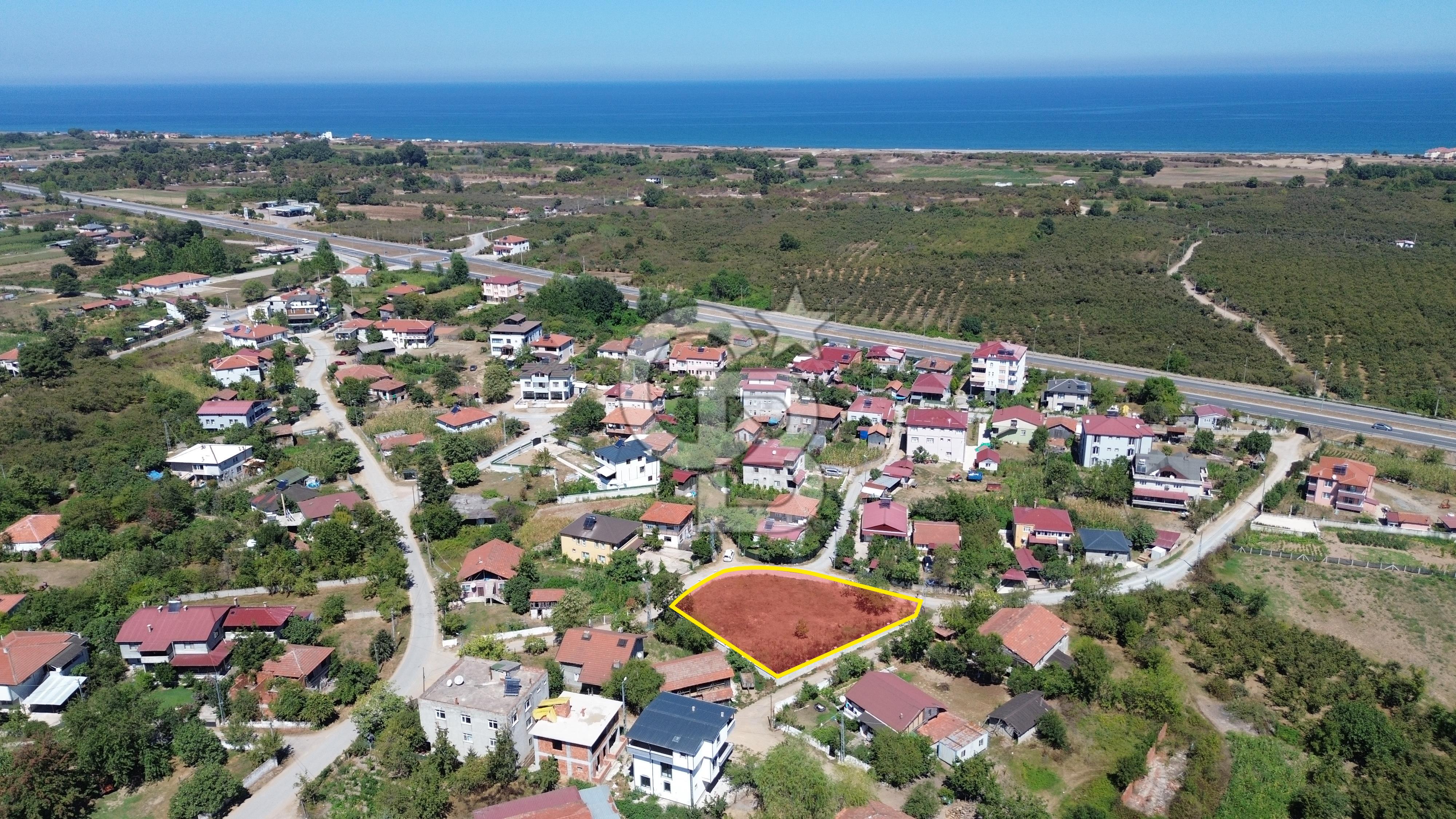 HAYALİNDEKİ KÖY EVİ İÇİN ARADIĞIN ARSA %40 köy içi imarlı