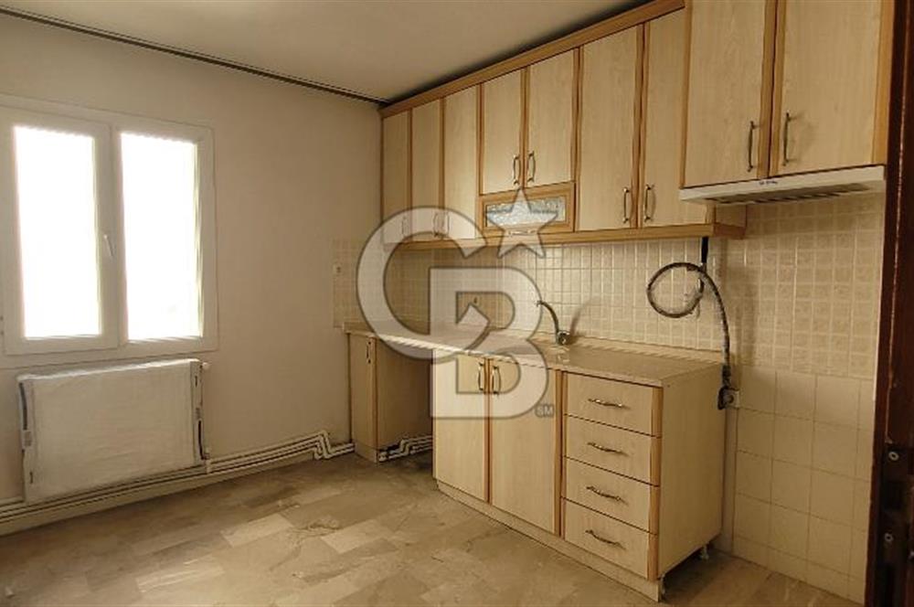 SOĞUKKUYU'DA ÖNÜ AÇIK KİRALIK 3+1 DAİRE