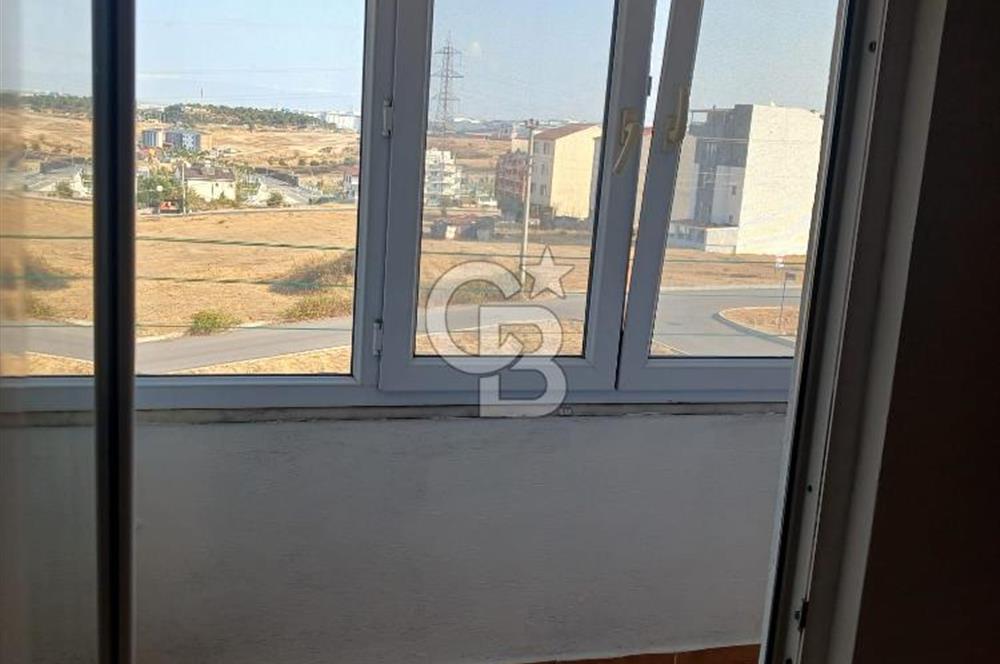 çayırovada kullanışlı kiralık 3+1 daire