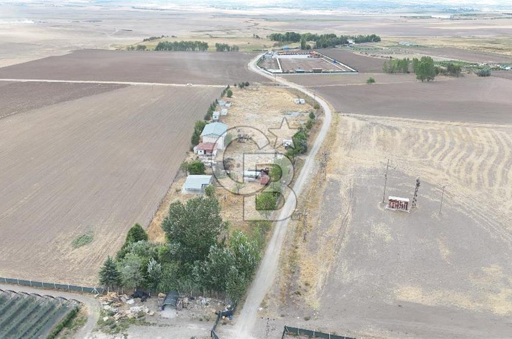 ANKARA GÖLBAŞI OĞULBEYDE HAZIR YAPILARIYLA SATILIK ARSA