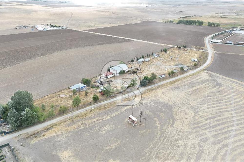 ANKARA GÖLBAŞI OĞULBEYDE HAZIR YAPILARIYLA SATILIK ARSA
