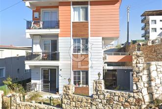 Foça Bağarası Kazım Dirik Mah. Satılık 3+1 Dubleks Daire