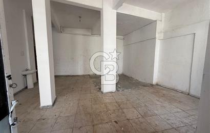 Üsküdar Meydana 7 Dakika Mesafede Kiralık Dükkan...