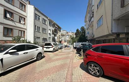 Üsküdar Meydana 7 Dakika Mesafede Kiralık Dükkan...