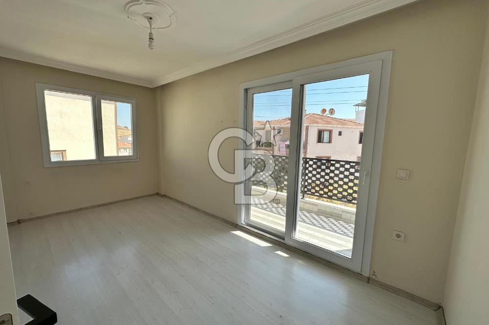 Foça Bağarası Kazım Dirik Mah. Kiralık 2+1 Daire