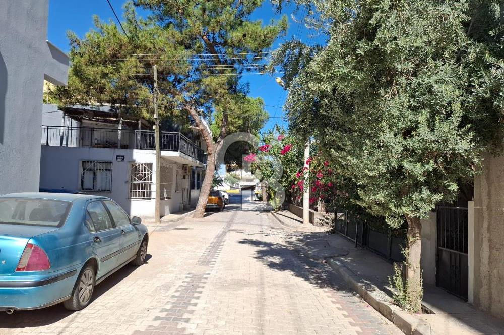 MENEMEN'DE ÇANAKKALE YOLUNA 50 M MESAFEDE 1+1 KİRALIK DAİRE