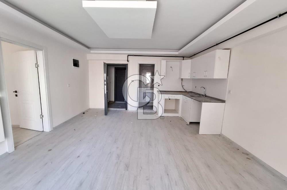 MENEMEN'DE ÇANAKKALE YOLUNA 50 M MESAFEDE 1+1 KİRALIK DAİRE